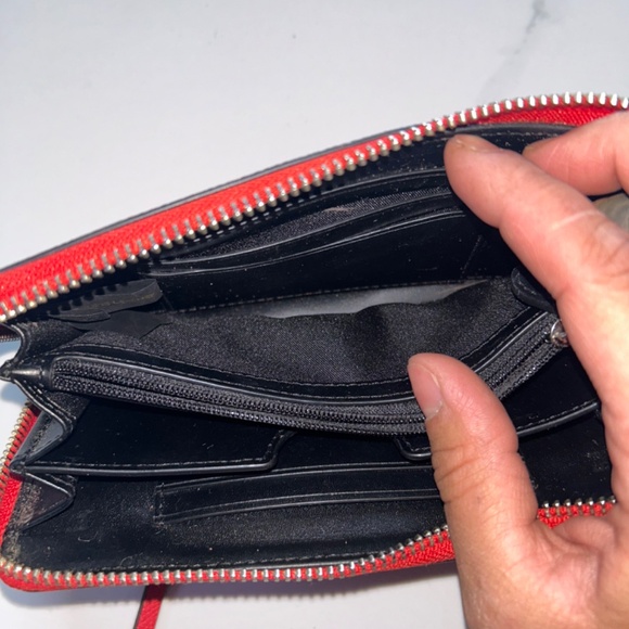 Wallet - Picture 3 of 5